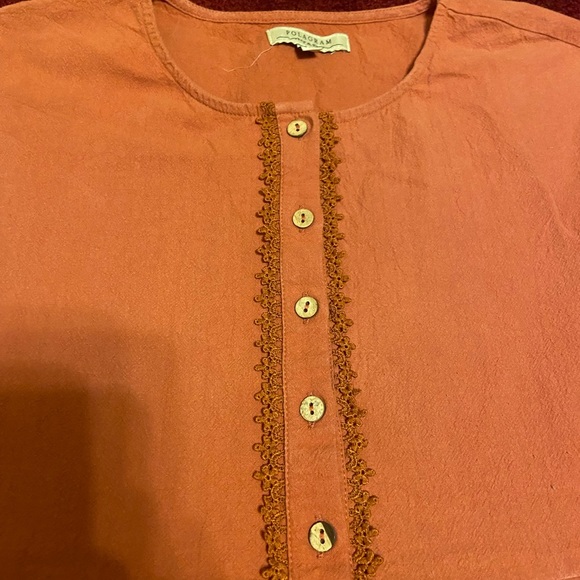 Small Polagram Coral Flowy Blouse - Picture 2 of 4